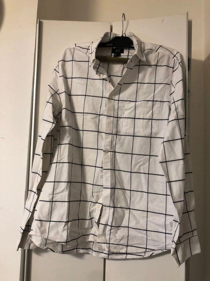 Chemise H&M . Taille M - photo numéro 2