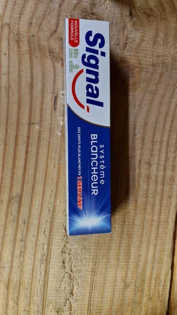 Dentifrice signal systeme blancheur