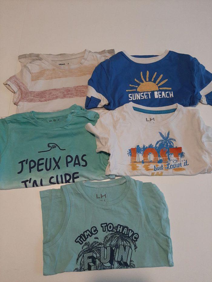 Lot t-shirts manches courtes 4 ans / 104 cm - photo numéro 1