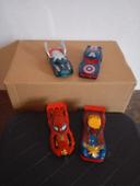 Lot de 4 petites voitures Marvel