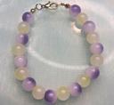 Bracelet avec perles en verre 8mm – Violet et Jaune