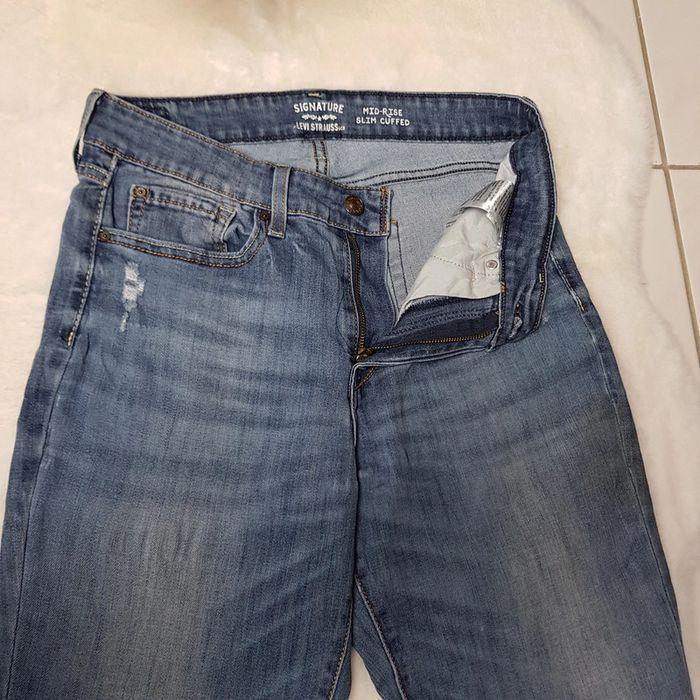 Jean Levi's Signature Mid Rise Slim Cuffed W30 Bleu - photo numéro 4