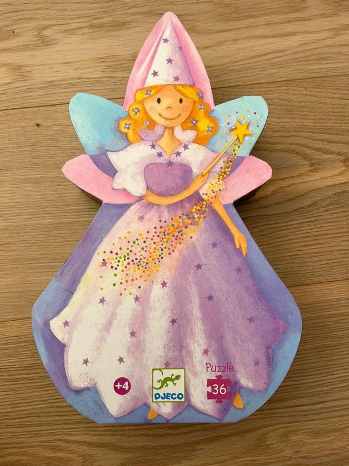 Puzzle Djeco 36 pièces princesse « The fairy and the unicorn » - photo numéro 1