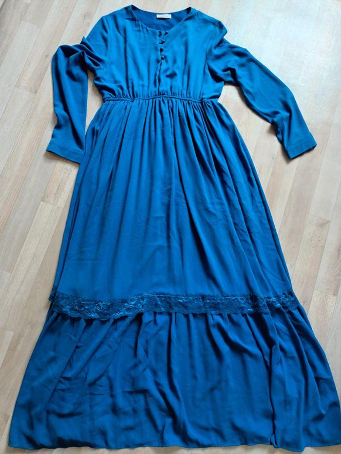 Robe bleue 40-42 - photo numéro 1