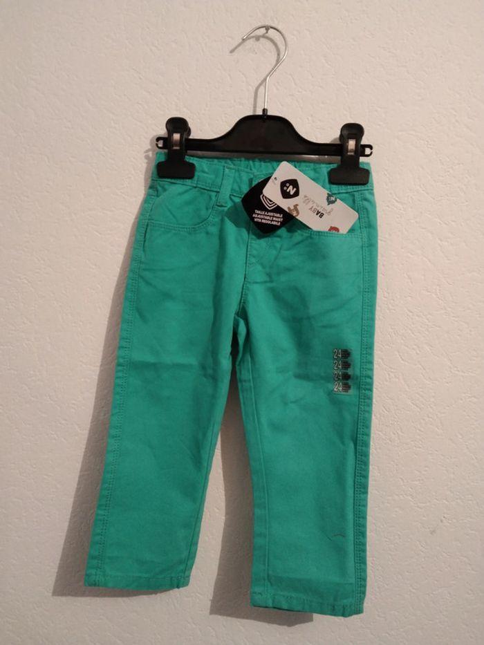 pantalon turquoise neuf avec étiquette