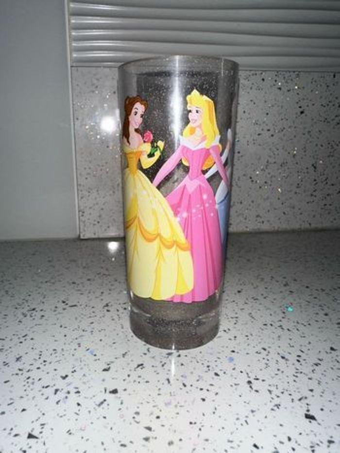 Verre Disneyland Les princesses - photo numéro 2