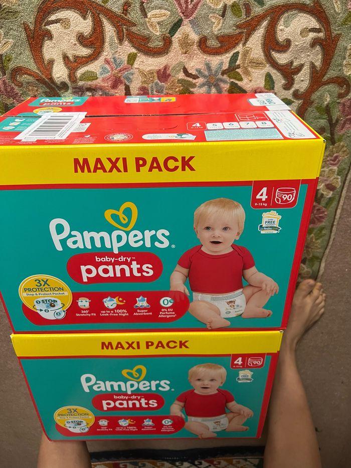 Lot 2 cartons Pampers Taille 4 : 180 Pants culottes couches - photo numéro 2