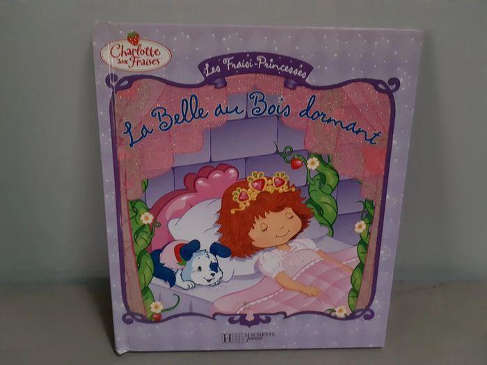 Livre Les Fraisi-Princesses La Belle au Bois dormant