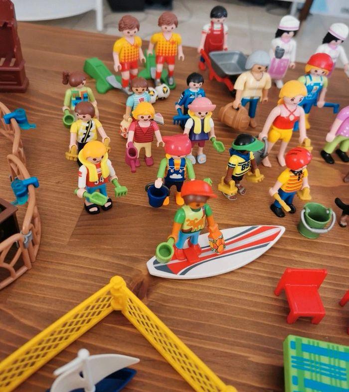 Lot de 216 playmobil geobra jeu de construction personnages animaux accessoires - photo numéro 4