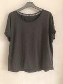 Tee-shirts gris de sport