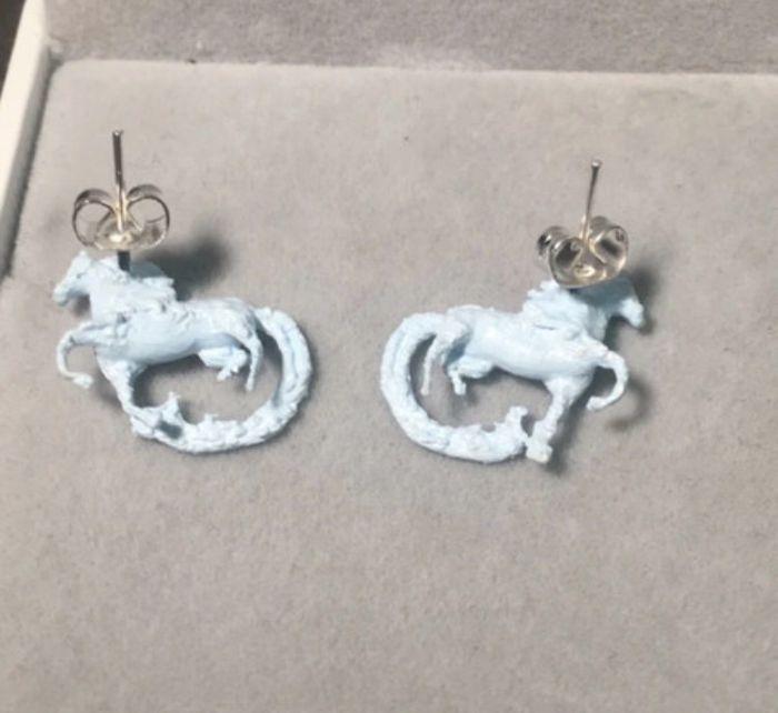 Boucles d’oreilles Nokk cheval de la Reine des Neiges Disney neuves - photo numéro 4