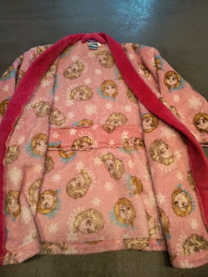 Vends robe de chambre enfant 2 ans Disney reine des neiges. - photo numéro 2