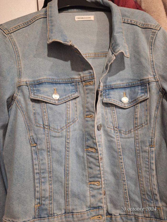 Veste en jean T44-46 - photo numéro 1