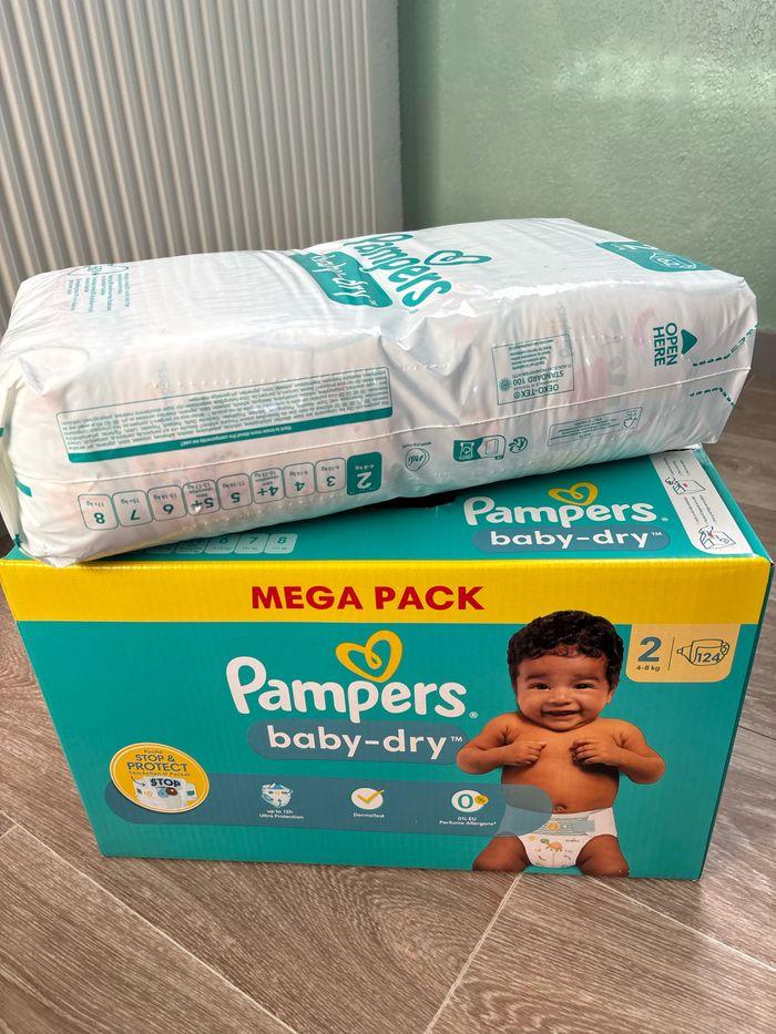 Pampers Taille 2  186 couches