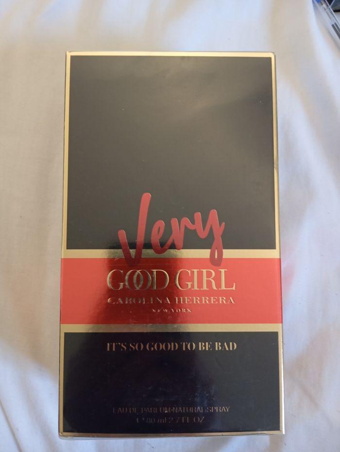 Eau de toilette very good girel Carolina Herrera 80 ML - photo numéro 1