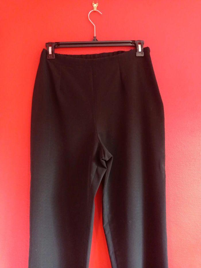 Pantalon Noir taille 38/40/42 - photo numéro 2