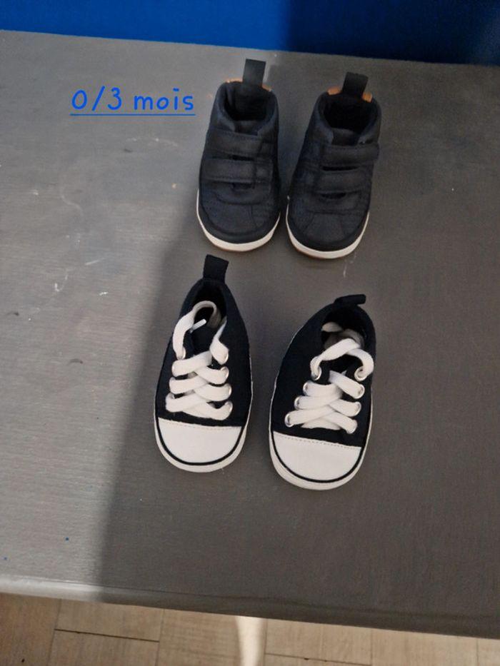 Lot de 2 paire de chaussure 0/3 mois - photo numéro 2