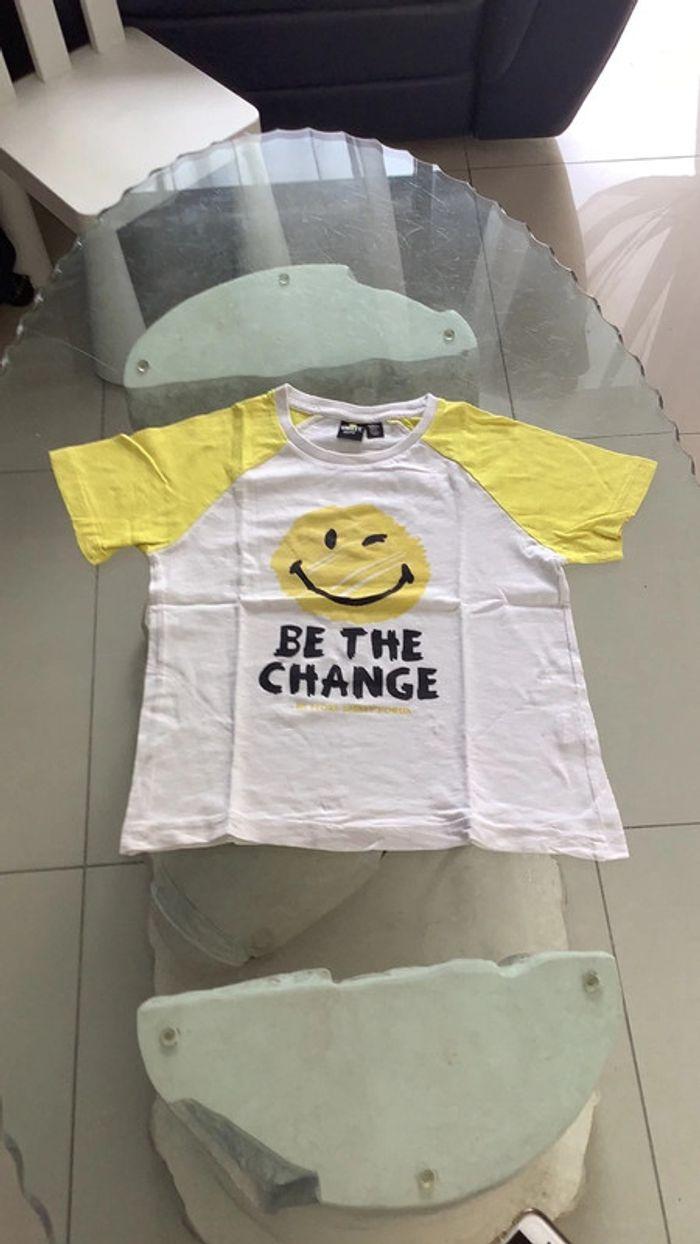 T-shirt manches courtes Smiley