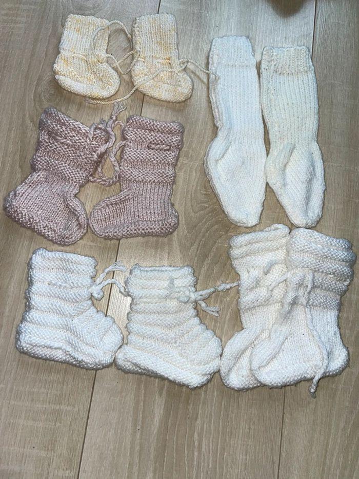 Lot de 4 paires de chaussons en laine naissance et 3 mois - photo numéro 1