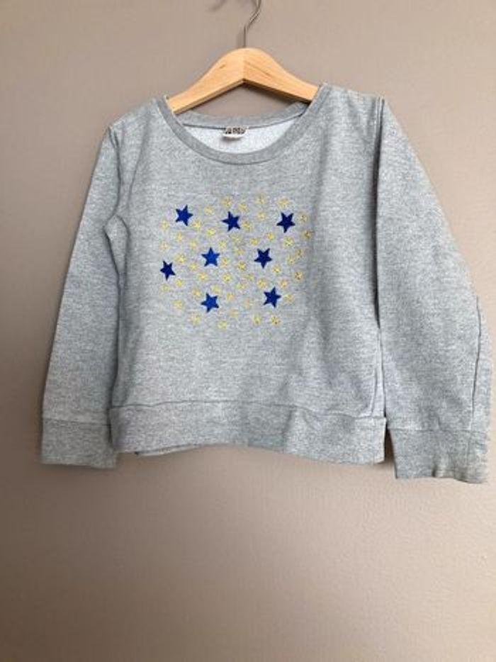 Bonton Sweat 6 ans gris étoiles dorées et bleues - photo numéro 1