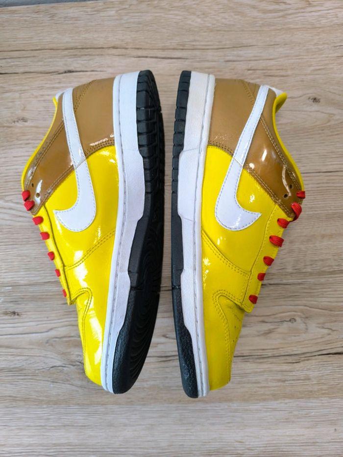 Baskets Nike dunk low spongebob pointure 39 peut porter sans boîte d'origine - photo numéro 3