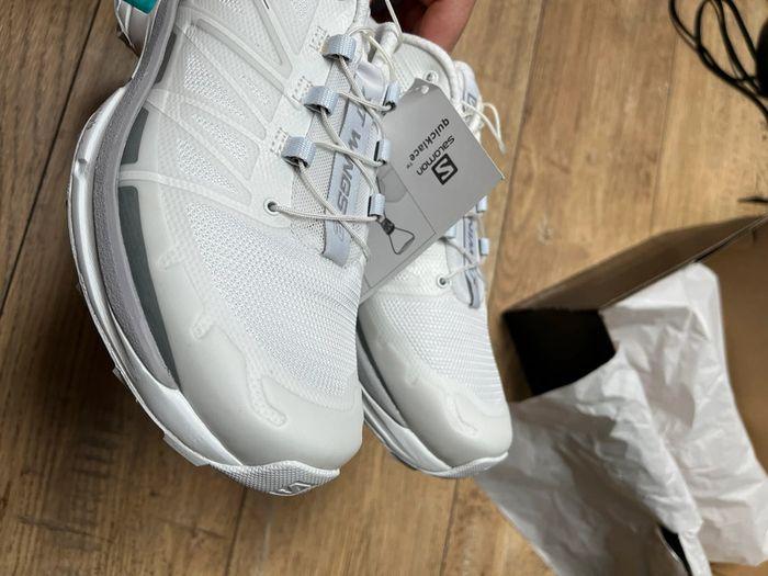 Paire de basket Salomon neuve avec étiquette et boîte taille 40 blanche - photo numéro 12