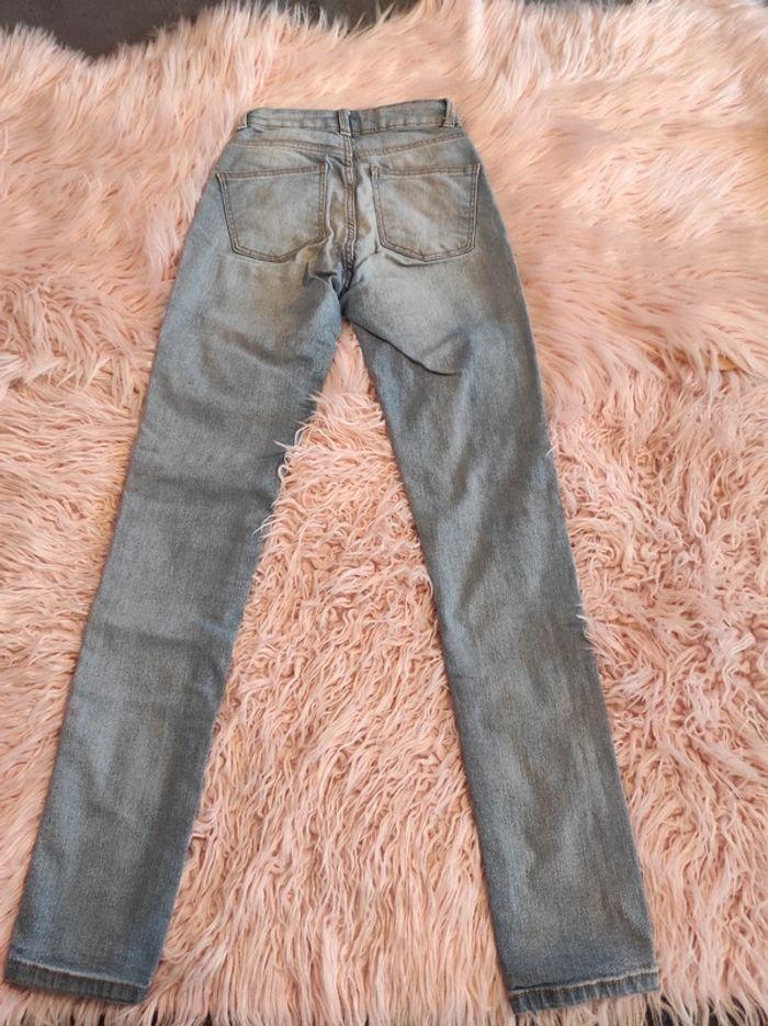 Jeans Kiabi - 147/152 cm - photo numéro 2