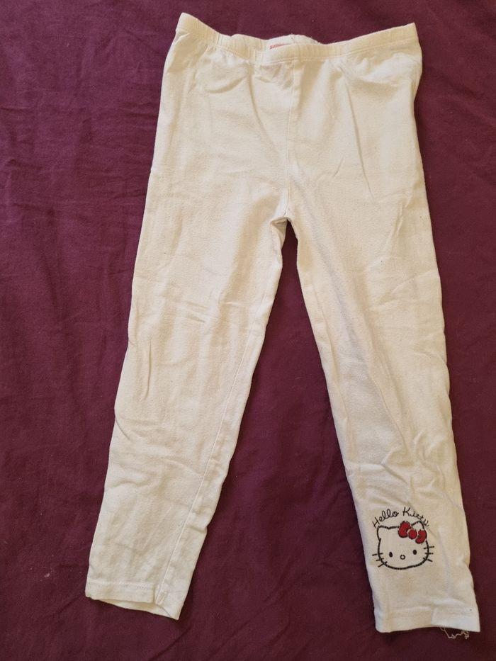 Leggings " hello kitty" taille 4/5 ans