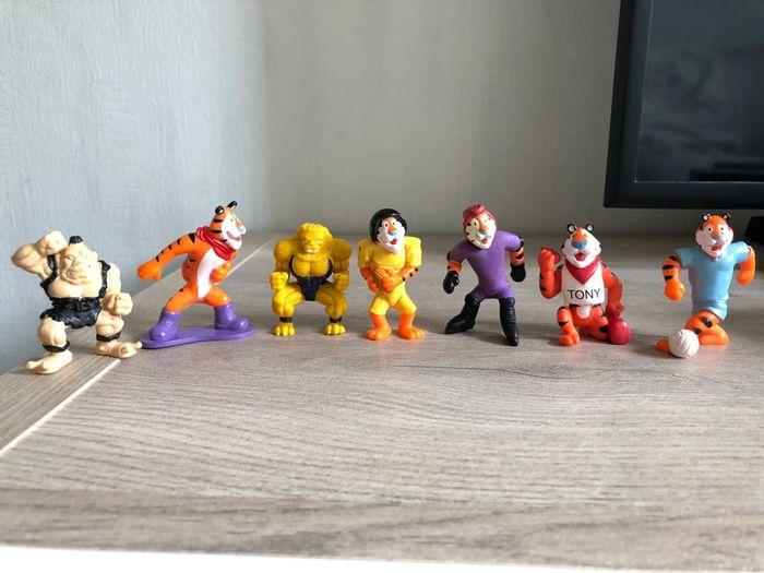 Lot de 7 figurines publicitaires céréales kellogg’s