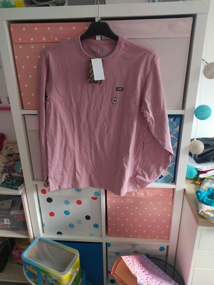 T-shirt manches longues rose Vans - photo numéro 1