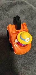 Petite voiture + figurine Fisher Price