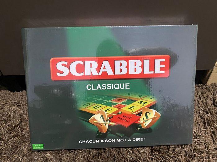 Scrabble classique neuf dans l'emballage - photo numéro 1