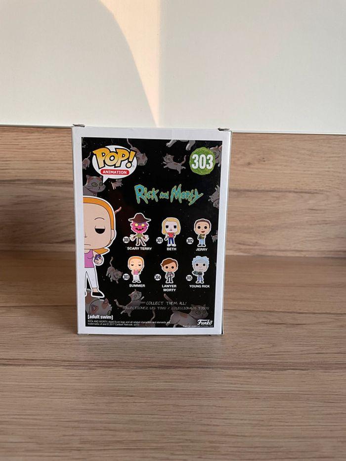 Figurine Funko Pop Rick et Morty: Summer 303 - photo numéro 3