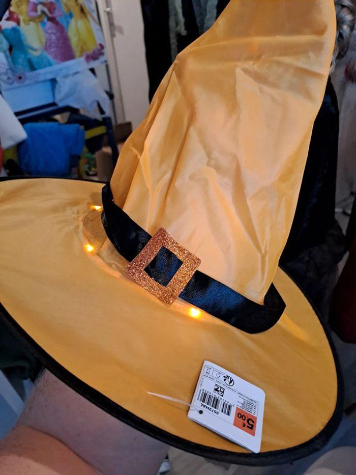 Chapeau de sorcière lumineux à led