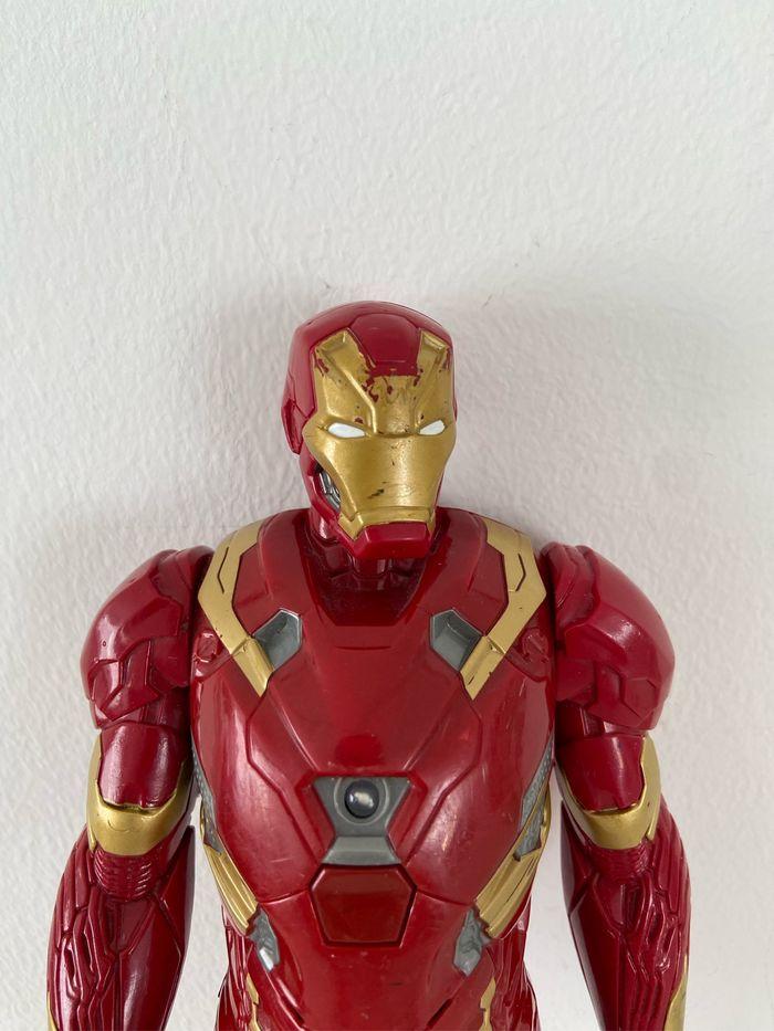 Iron man parlante et effets spéciaux - photo numéro 2