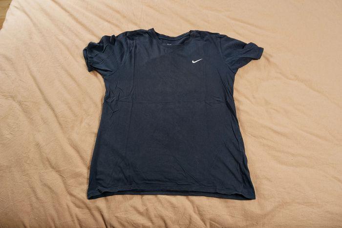 T-shirt Nike - photo numéro 1