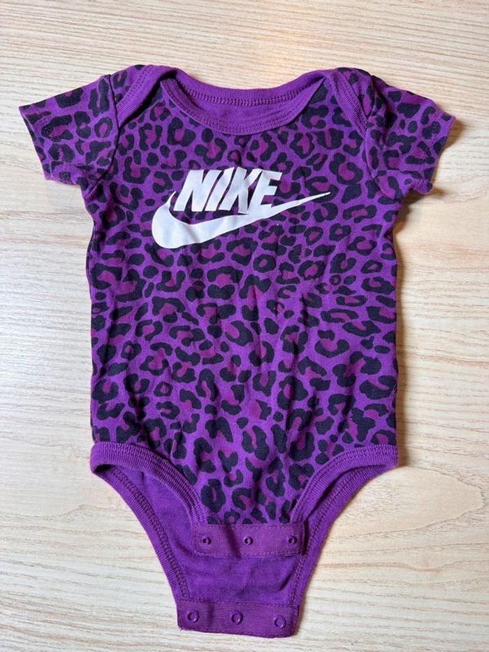 Body nike violet 12 mois - photo numéro 1