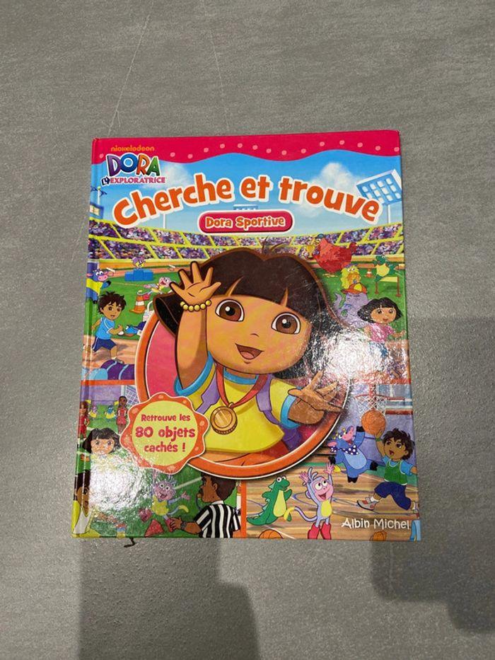 Cherche et trouve dora - photo numéro 1