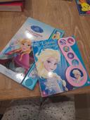 Lot 2 livres musicaux reine des neiges