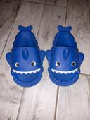 Claquettes requins