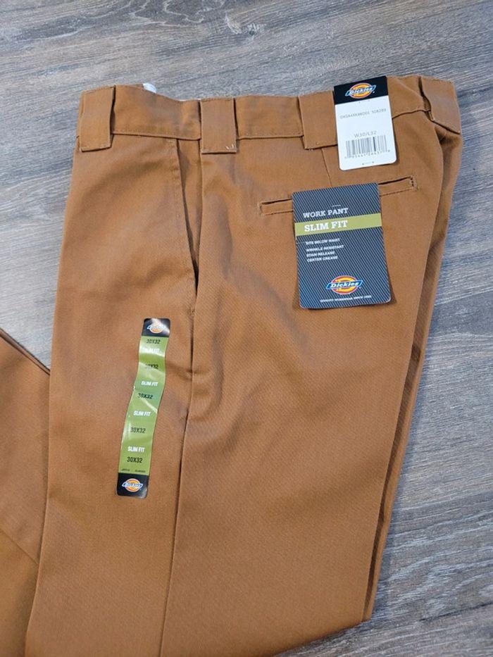 Pantalon Dickies Neuf avec etiquette Camel Taille 30x32 Logo Brodé - photo numéro 3