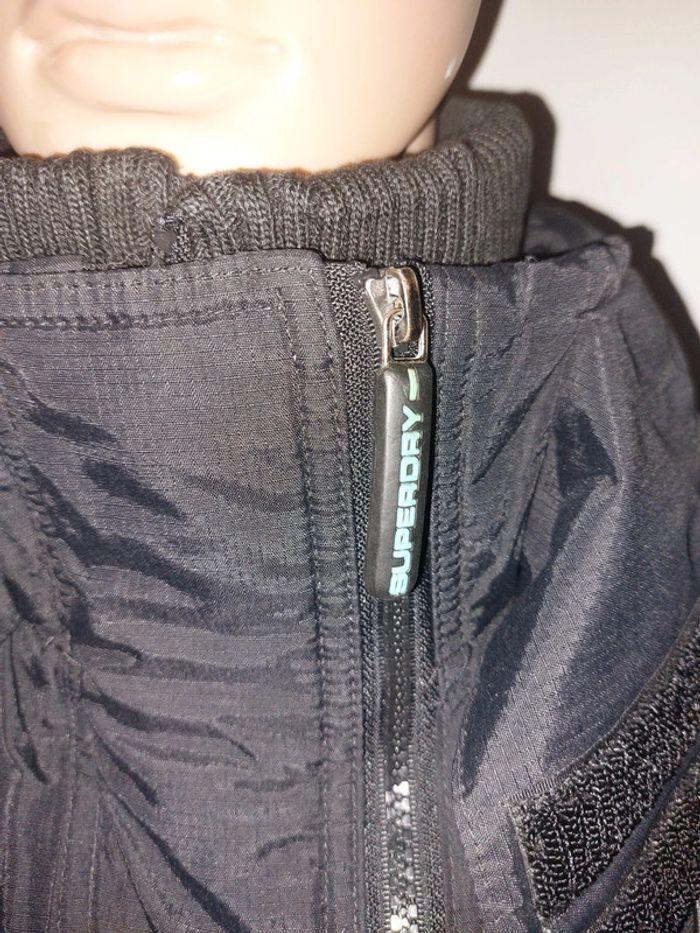 Veste superdry taille M en très bon état - photo numéro 4