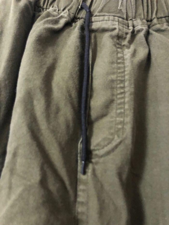 Pantalon cargo . Taille 42/XL - photo numéro 2