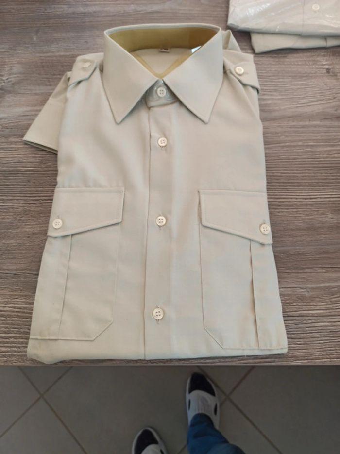 Chemise manches longues militaire T 37 - photo numéro 1