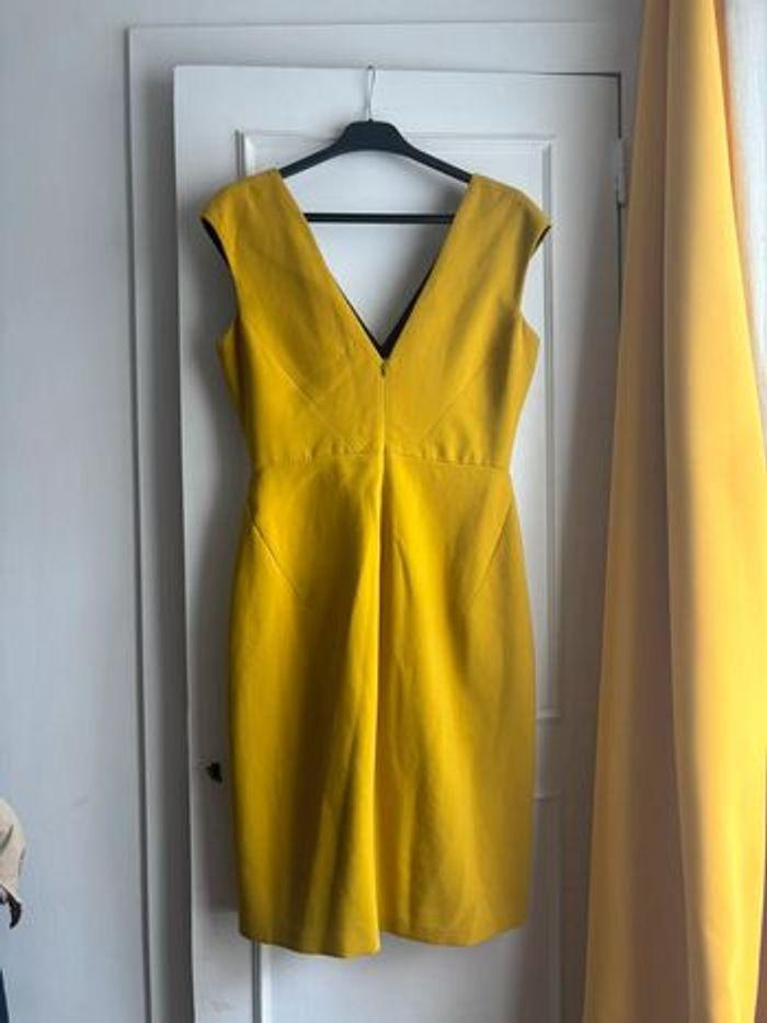 ZARA robe jaune moutarde - photo numéro 2