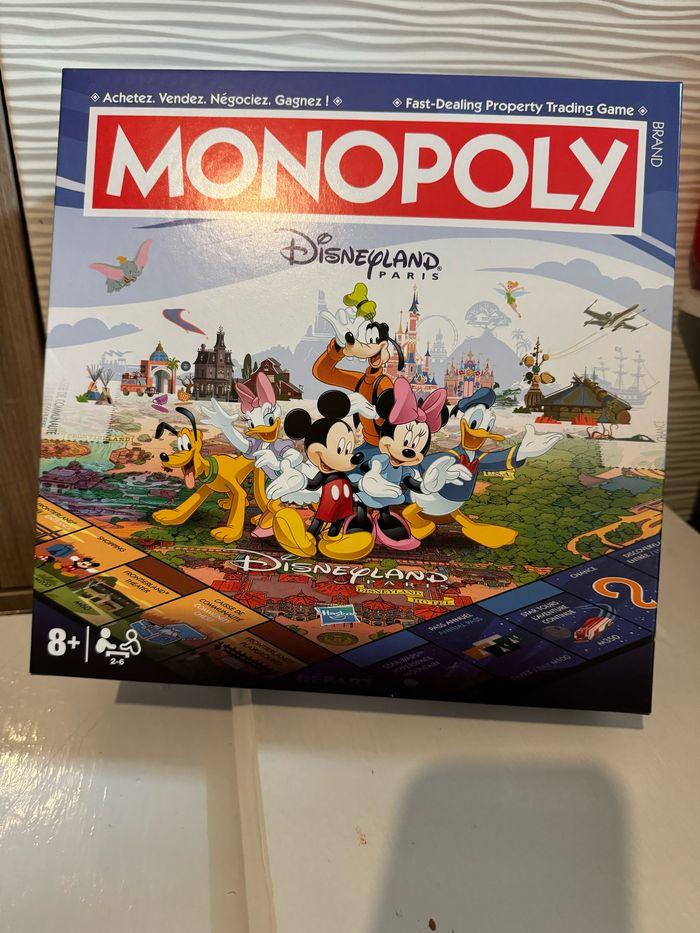 Monopoly Disneyland Paris exclusivité Disney - photo numéro 1