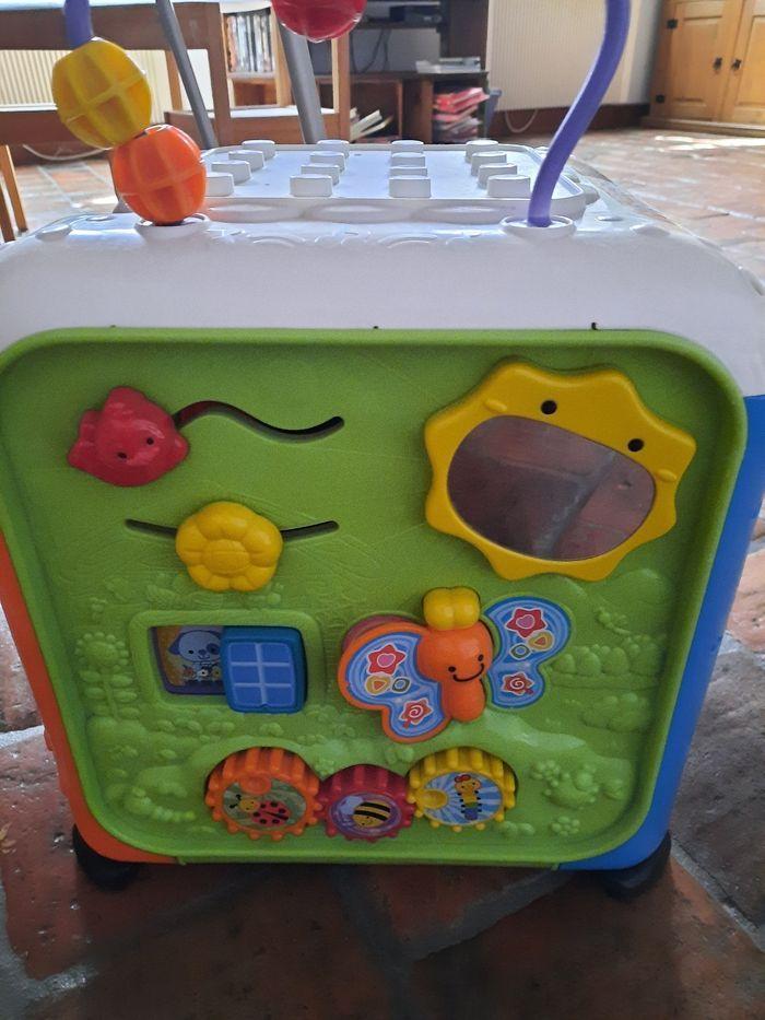 Maxi cube multi activités vtech - photo numéro 1