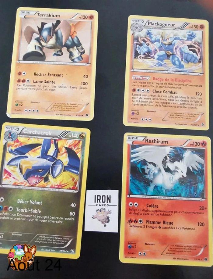 4 cartes Pokémon Holo Bloc Noir et blanc - photo numéro 1