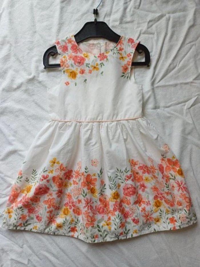 Robe de cérémonie taille 3 ans - photo numéro 5