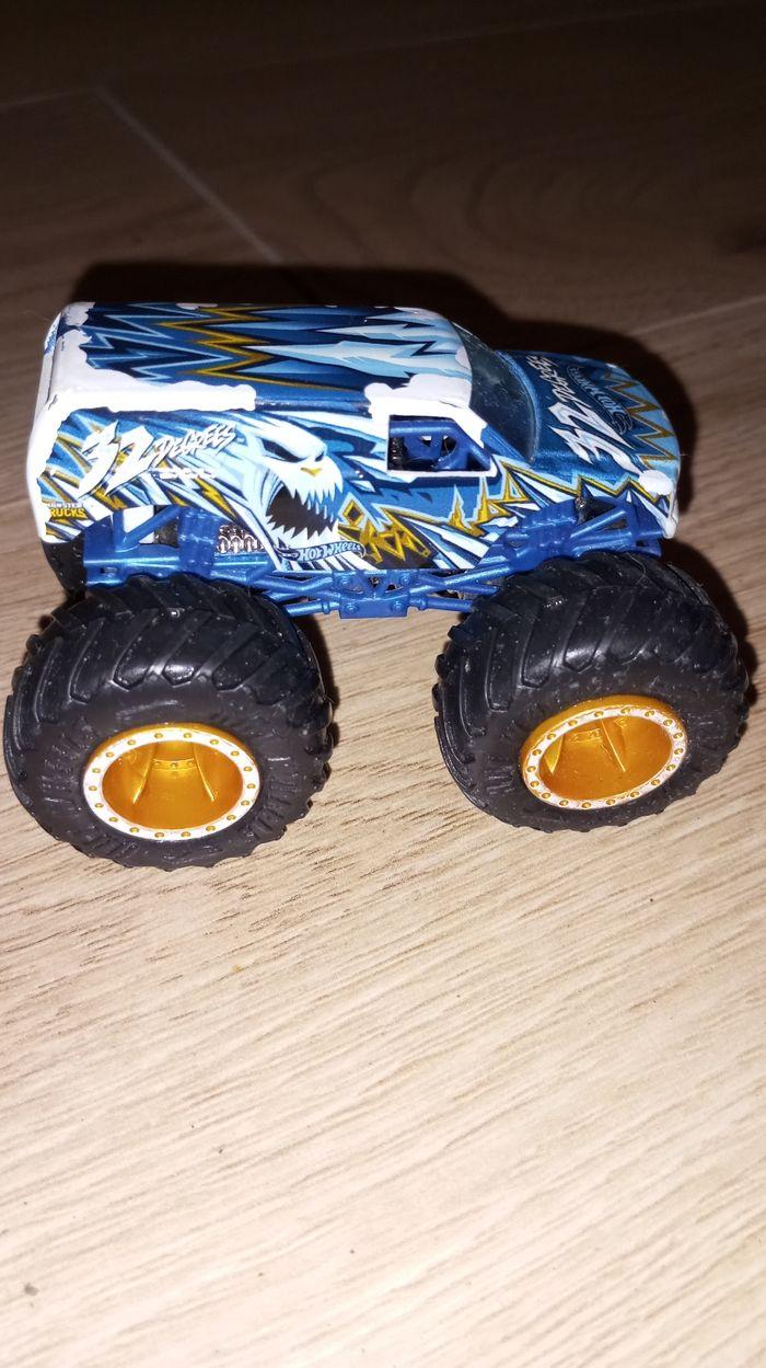 Monster Truck Hot Wheels - photo numéro 1